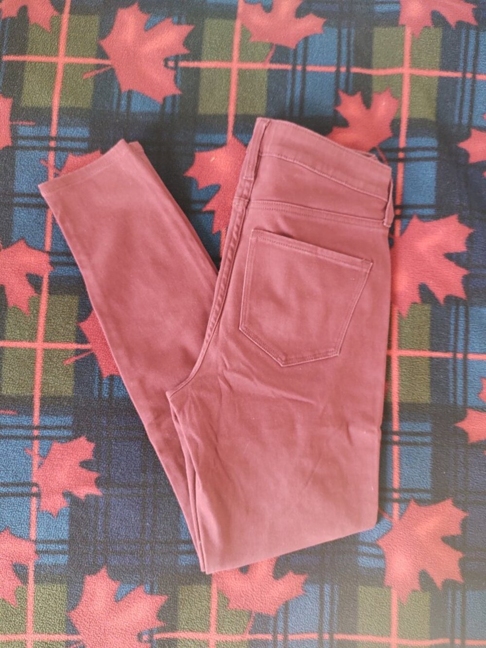 Old Navy Burgundy High Rise Rockstar Skinny Pants